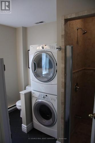 25 Beaconsfield Avenue, London, ON - Indoor Photo Showing Laundry Room