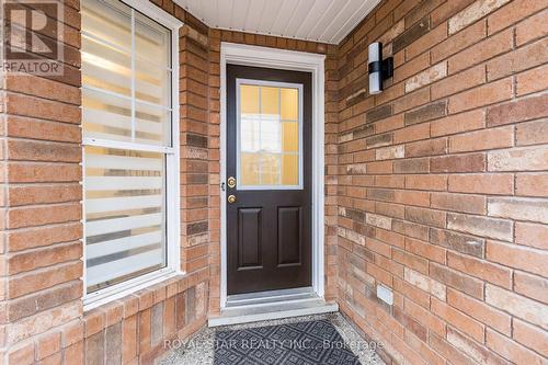 729 Thompson Road S, Milton, ON - Outdoor With Exterior