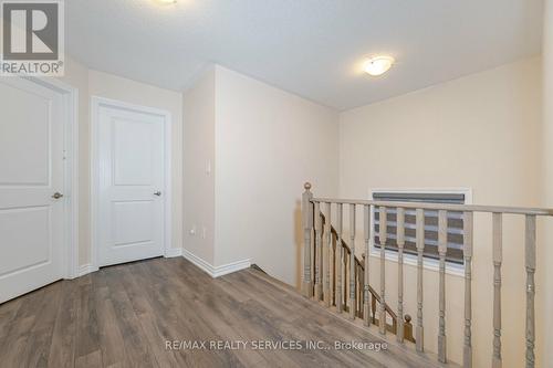 184 Hutchinson Drive, New Tecumseth, ON - Indoor Photo Showing Other Room