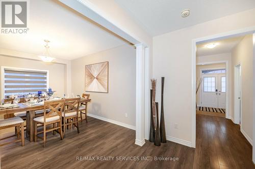 184 Hutchinson Drive, New Tecumseth, ON - Indoor Photo Showing Dining Room