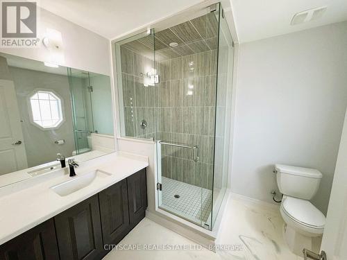 40 Sparkle Drive, Thorold, ON - Indoor Photo Showing Bathroom