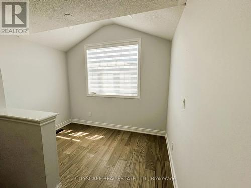 40 Sparkle Drive, Thorold, ON - Indoor Photo Showing Other Room