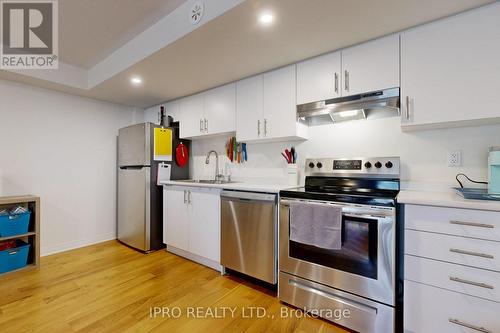 A - 26 Lookout Drive, Clarington, ON - Indoor Photo Showing Kitchen