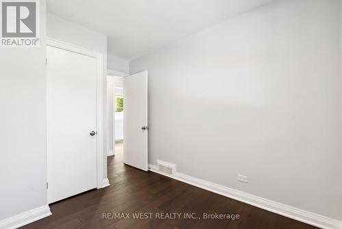 308 Donlin Avenue, Newmarket (Central Newmarket), ON - Indoor Photo Showing Other Room