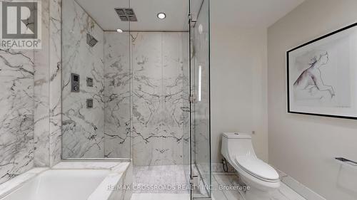 2803 - 180 University Avenue, Toronto (Bay Street Corridor), ON - Indoor Photo Showing Bathroom