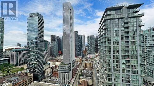 2803 - 180 University Avenue, Toronto (Bay Street Corridor), ON - Outdoor With Balcony With Facade