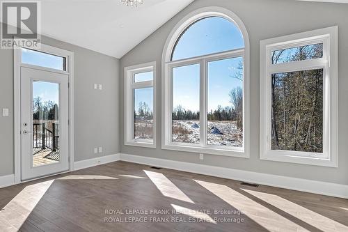 580 Patterson Road, Kawartha Lakes, ON - Indoor Photo Showing Other Room