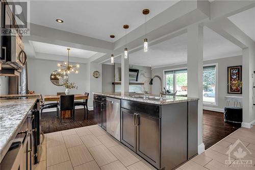 2116 Benjamin Avenue, Ottawa, ON - Indoor Photo Showing Kitchen With Upgraded Kitchen