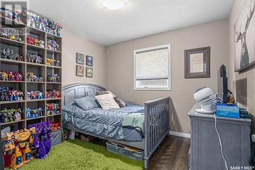 238 Sutter Place, Saskatoon, SK - Indoor Photo Showing Bedroom