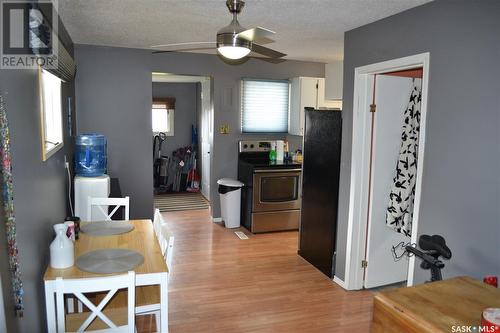 309 1St Avenue W, Kindersley, SK - Indoor