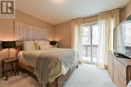 247 Harris Avenue, Richmond Hill, ON - Indoor Photo Showing Bedroom