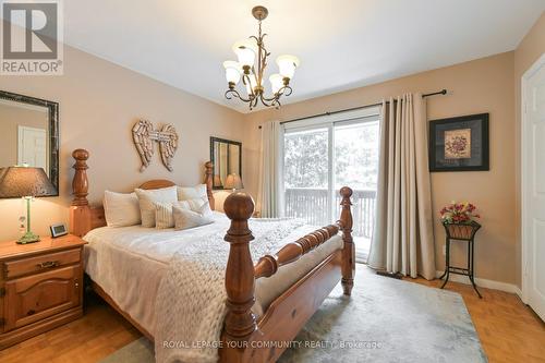 247 Harris Avenue, Richmond Hill, ON - Indoor Photo Showing Bedroom