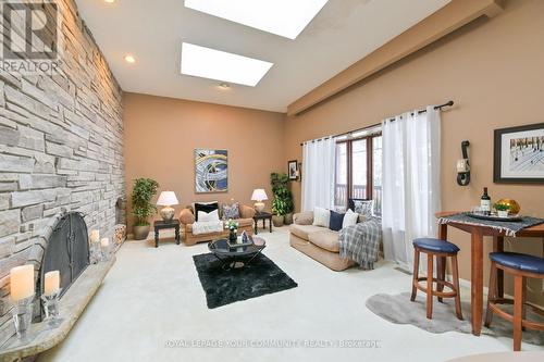 247 Harris Avenue, Richmond Hill, ON - Indoor Photo Showing Living Room With Fireplace