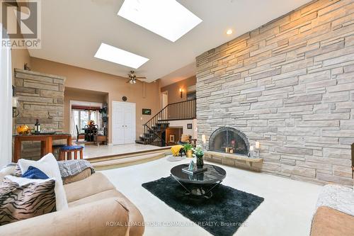 247 Harris Avenue, Richmond Hill, ON - Indoor Photo Showing Living Room With Fireplace