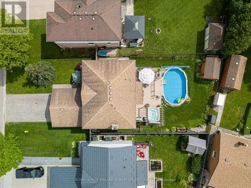 63 Winship Close, London, ON - Outdoor With Above Ground Pool