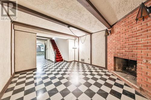 178 Breezy Pines Drive, Mississauga, ON - Indoor With Fireplace