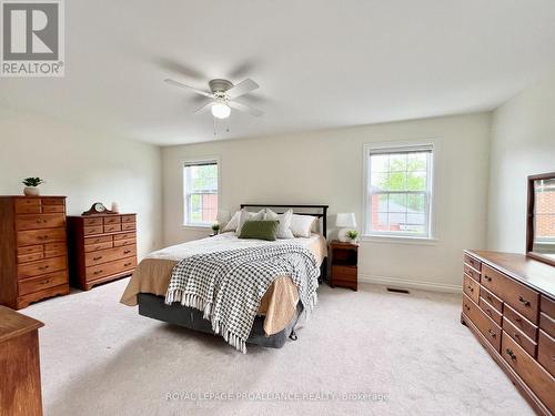 107 Victoria Avenue, Belleville, ON - Indoor Photo Showing Bedroom