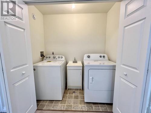 107 Victoria Avenue, Belleville, ON - Indoor Photo Showing Laundry Room