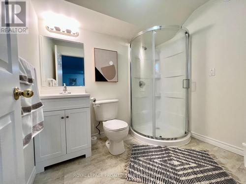 107 Victoria Avenue, Belleville, ON - Indoor Photo Showing Bathroom