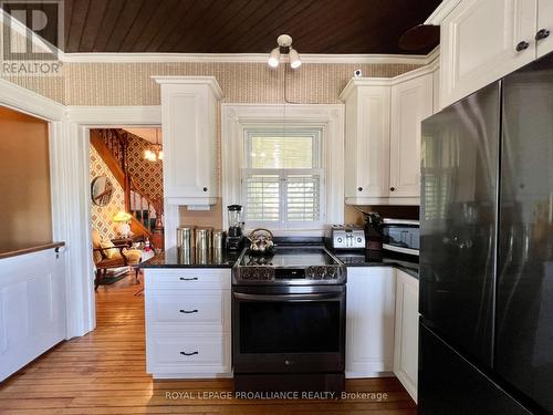 1500 Old Highway 2, Belleville, ON - Indoor Photo Showing Kitchen