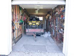 Garage - 