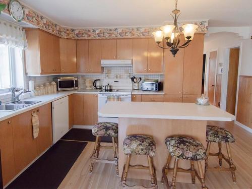 Kitchen - 46  - 48 Rue Longpré, Repentigny (Le Gardeur), QC - Indoor Photo Showing Kitchen With Double Sink