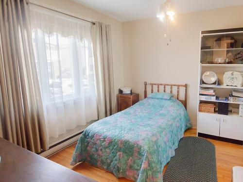 Bedroom - 46  - 48 Rue Longpré, Repentigny (Le Gardeur), QC - Indoor Photo Showing Bedroom