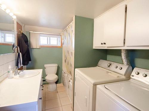 Bathroom - 46  - 48 Rue Longpré, Repentigny (Le Gardeur), QC - Indoor Photo Showing Other Room