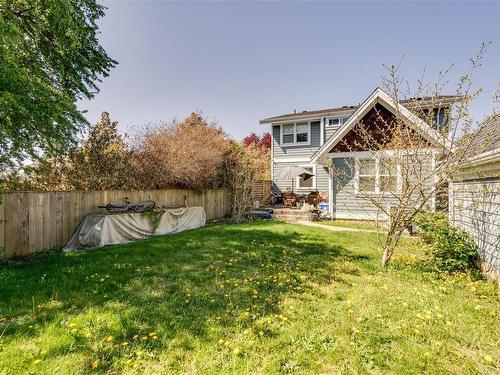 3153 Alder St, Victoria, BC 