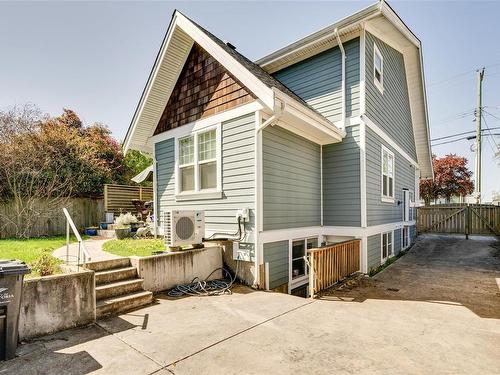 3153 Alder St, Victoria, BC 