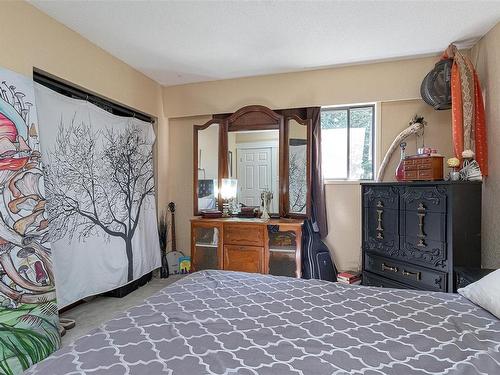 8-2045 Gatewood Rd, Sooke, BC - Indoor Photo Showing Bedroom