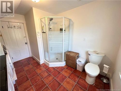 51 Riverside Drive, St. Stephen, NB - Indoor Photo Showing Bathroom