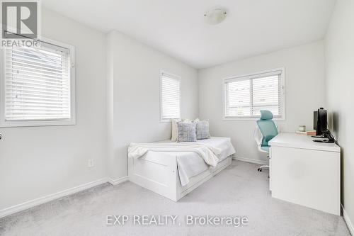 58 Meadowridge Street, Kitchener, ON - Indoor Photo Showing Bedroom