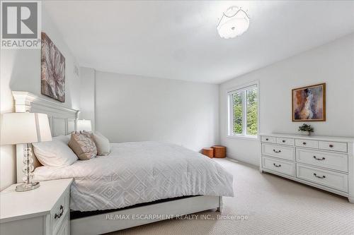 912 Forest Creek Court, Kitchener, ON - Indoor Photo Showing Bedroom