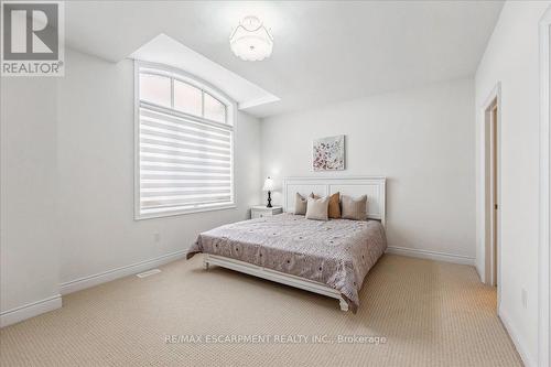 912 Forest Creek Court, Kitchener, ON - Indoor Photo Showing Bedroom