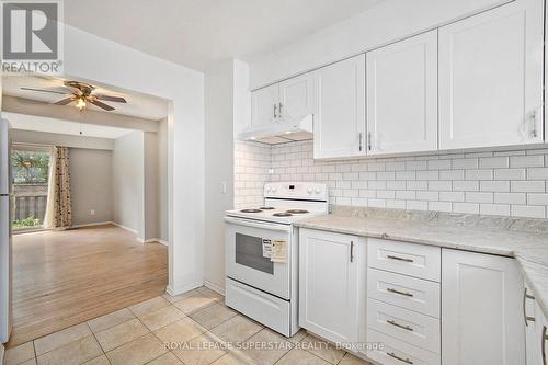 427 Moodie Drive, Ottawa, ON - Indoor Photo Showing Kitchen