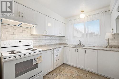 427 Moodie Drive, Ottawa, ON - Indoor Photo Showing Kitchen