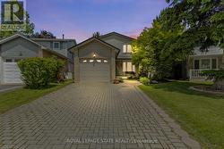 3516 QUILTER COURT  Burlington, ON L7M 3C4