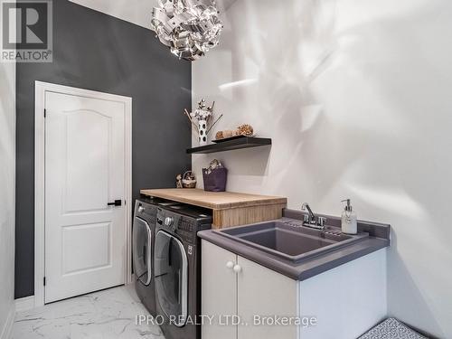 55 Stoneylake Avenue, Brampton (Madoc), ON - Indoor Photo Showing Laundry Room