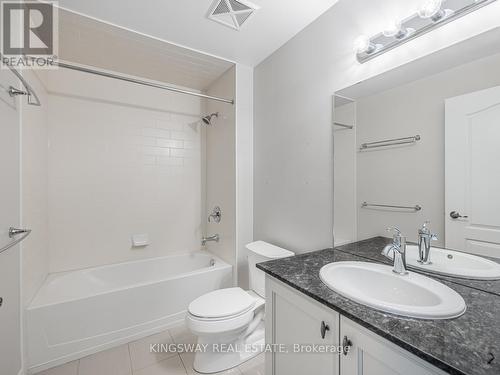 # 401 - 1421 Costigan Road, Milton, ON - Indoor Photo Showing Bathroom