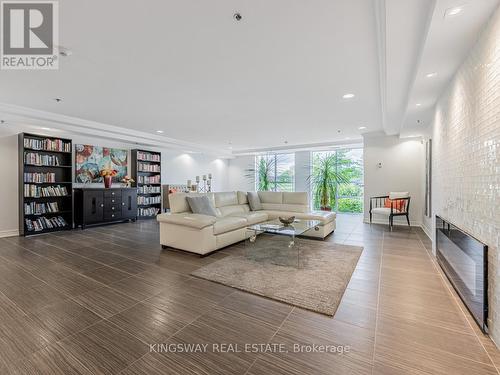 # 401 - 1421 Costigan Road, Milton, ON - Indoor Photo Showing Living Room