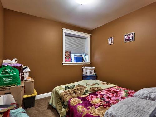 842 Guerin Creek Way, Kamloops, BC - Indoor Photo Showing Bedroom