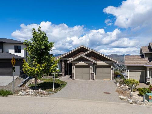 842 Guerin Creek Way, Kamloops, BC - Outdoor With Facade