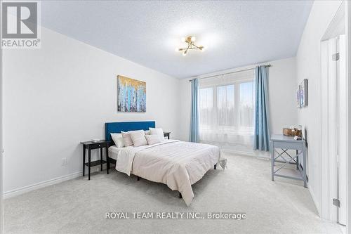 154 Ramblewood Drive, Wasaga Beach, ON - Indoor Photo Showing Bedroom