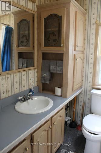 29 - 116 Cedardale Road, Brighton, ON - Indoor Photo Showing Bathroom