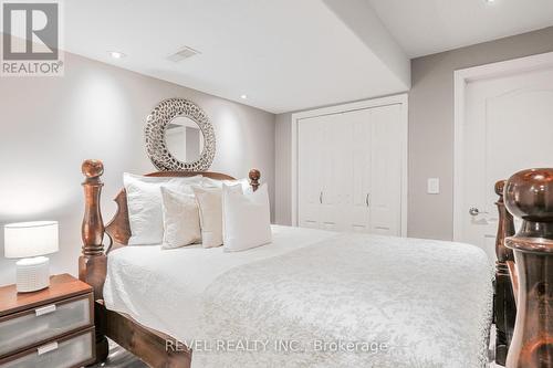 36 Chadwin Drive, Kawartha Lakes, ON - Indoor Photo Showing Bedroom