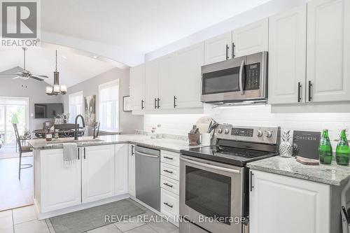 36 Chadwin Drive, Kawartha Lakes, ON - Indoor Photo Showing Kitchen