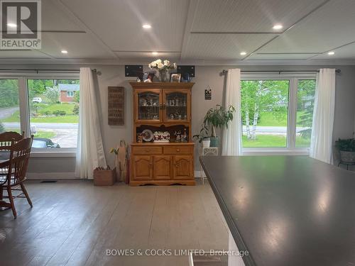 740 Chemaushgon Road, Bancroft, ON - Indoor