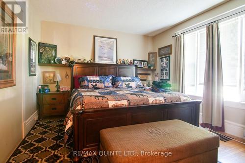 146 Bleecker Avenue, Belleville, ON - Indoor Photo Showing Bedroom