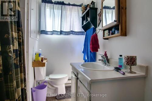 146 Bleecker Avenue, Belleville, ON - Indoor Photo Showing Bathroom